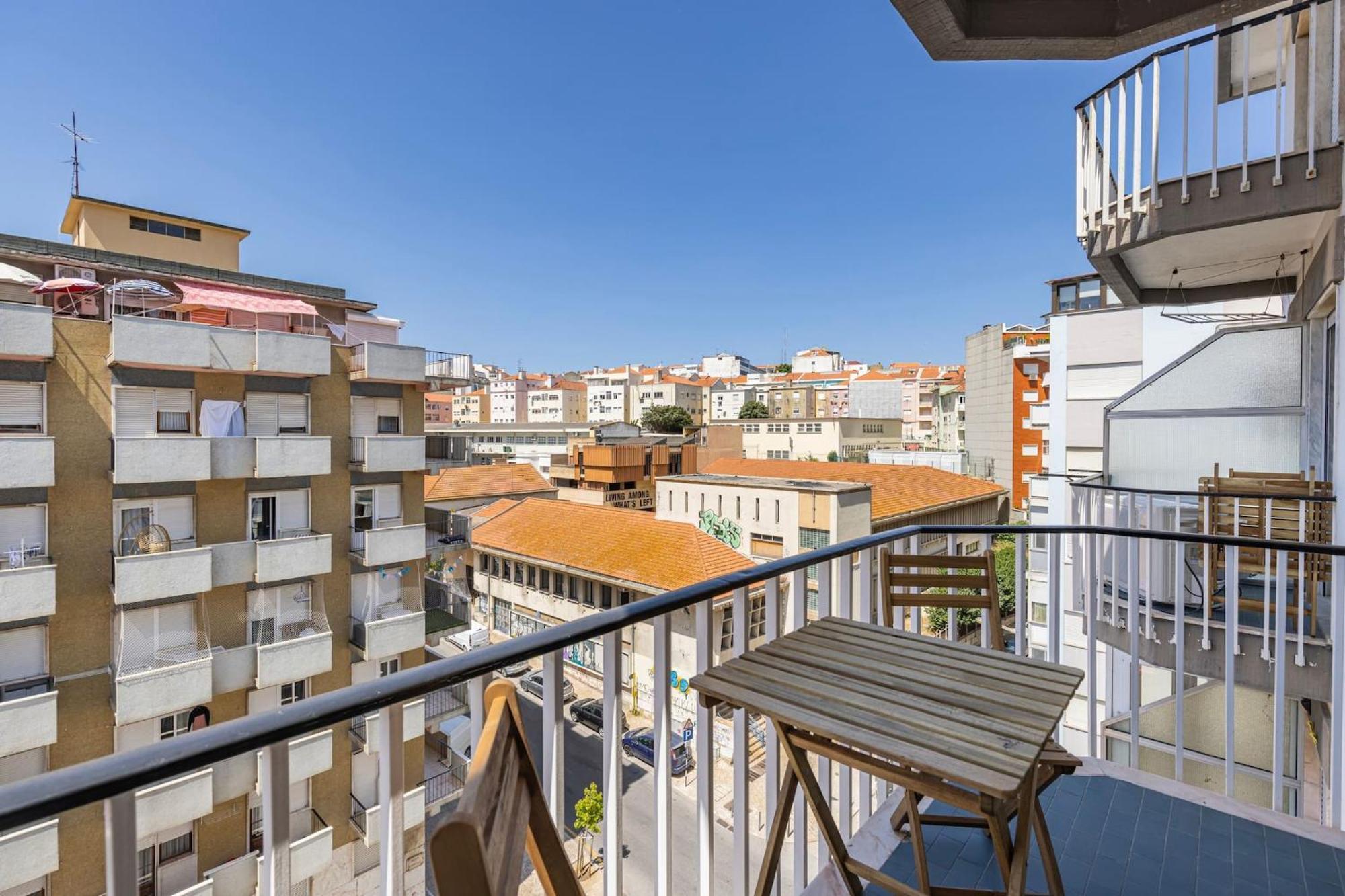 Urban Elegance Apartment Алмада Экстерьер фото